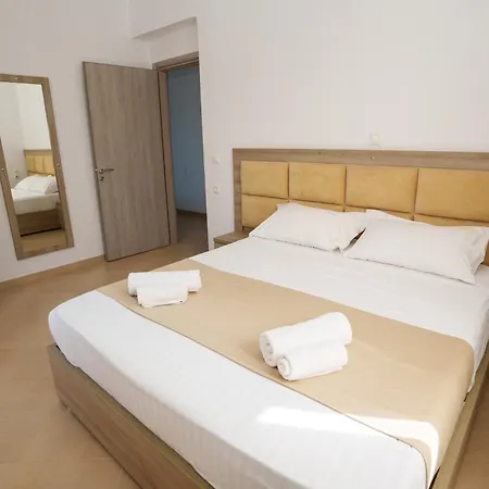 Near The Sea Nano * Ksamil